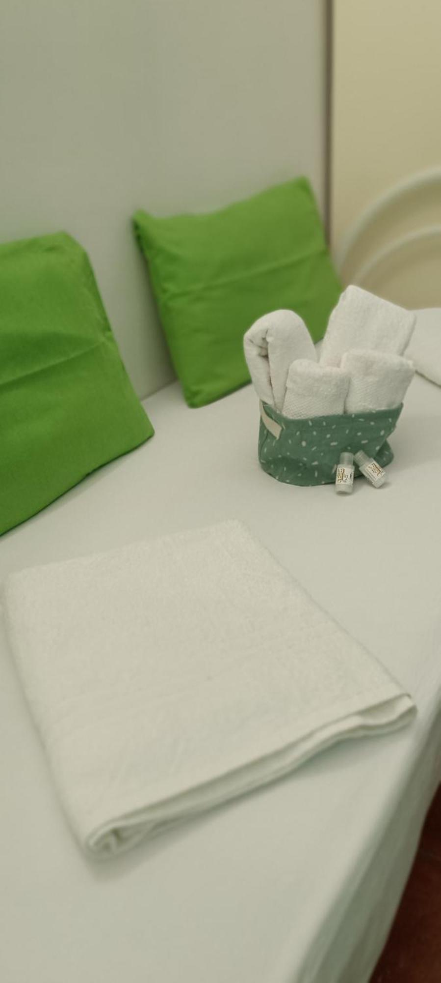 Ambrosia Hostel Alessandria del Carretto Ngoại thất bức ảnh